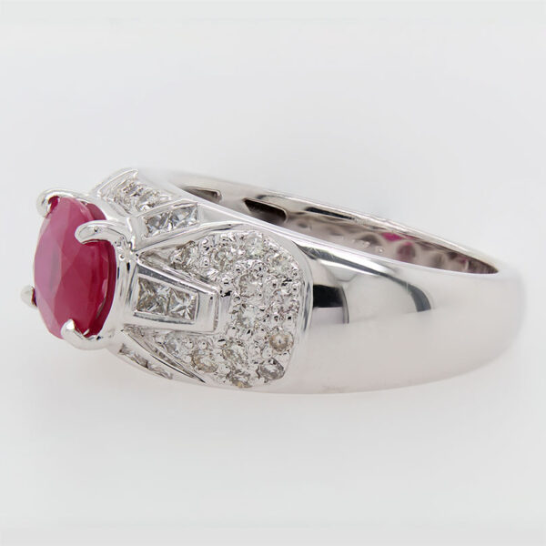 "Beaming" Art Deco Ruby Ring - Image 2