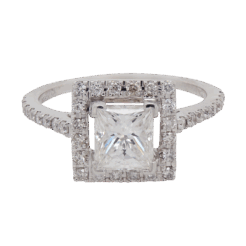 "Dignified" Estate Diamond Ring