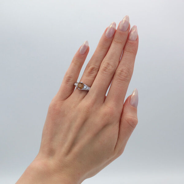 "Mandarin" Estate Orange Diamond Ring - Image 3