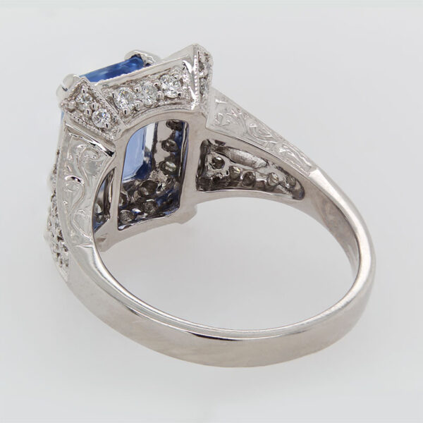 "Ceylon" Vintage Sapphire Ring - Image 3