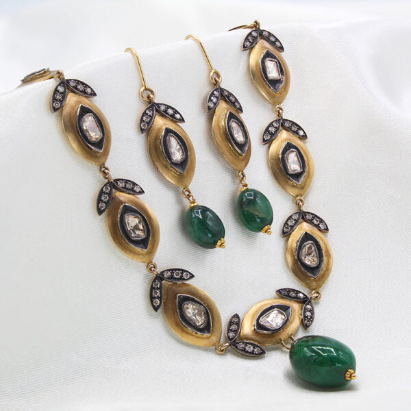 "Golden Leaves" Victorian Diamond and Emerald Set - Image 2