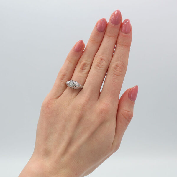 "Charming" Art Deco Diamond Ring - Image 3