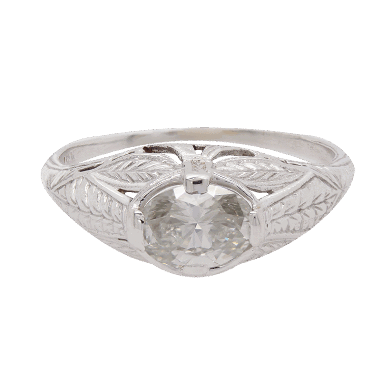 "Charming" Art Deco Diamond Ring