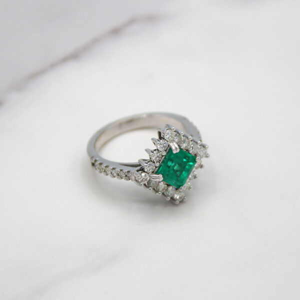 "Princess" Estate Emerald Ring - Image 2