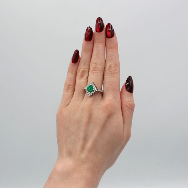 "Princess" Estate Emerald Ring - Image 3