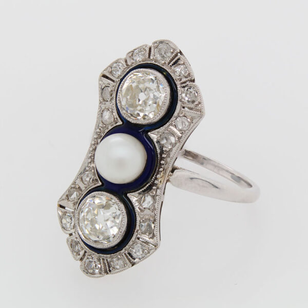 "Blue Glimmer" Art Deco Diamond Ring - Image 2