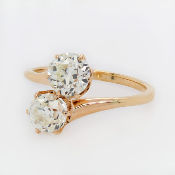 "Duet" Toi et Moi Antique Diamond Ring - Image 3