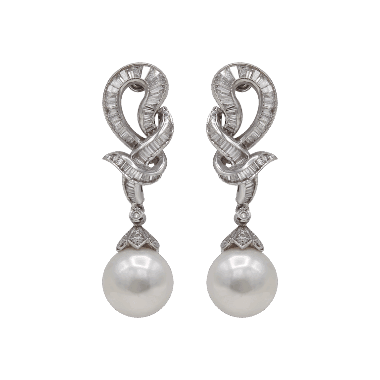 "Diamond Knot" Vintage Pearl Earrings
