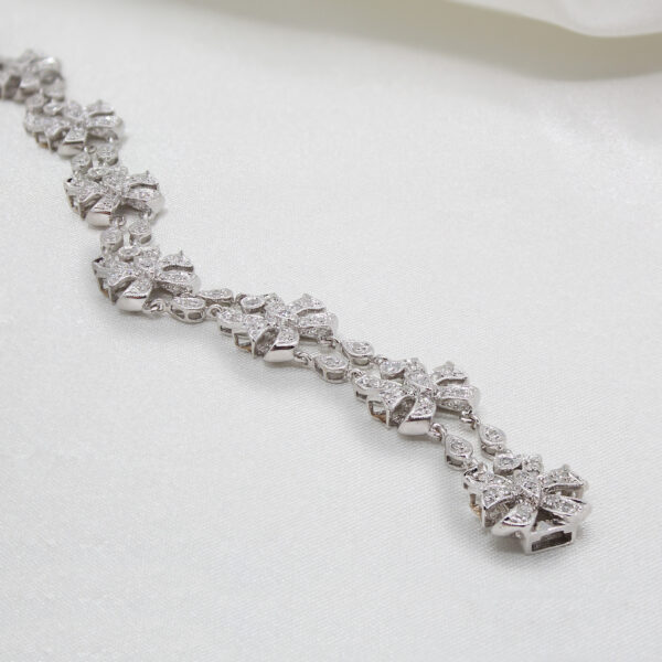 "Bows" Vintage Diamond Bracelet - Image 2