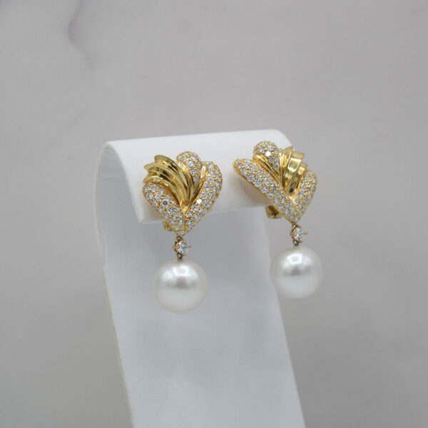 "Fabulous Fans" Vintage Diamond and Pearl Earrings - Image 3