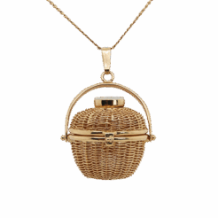 "Nantucket Basket" 14kt Gold Vintage Pendant