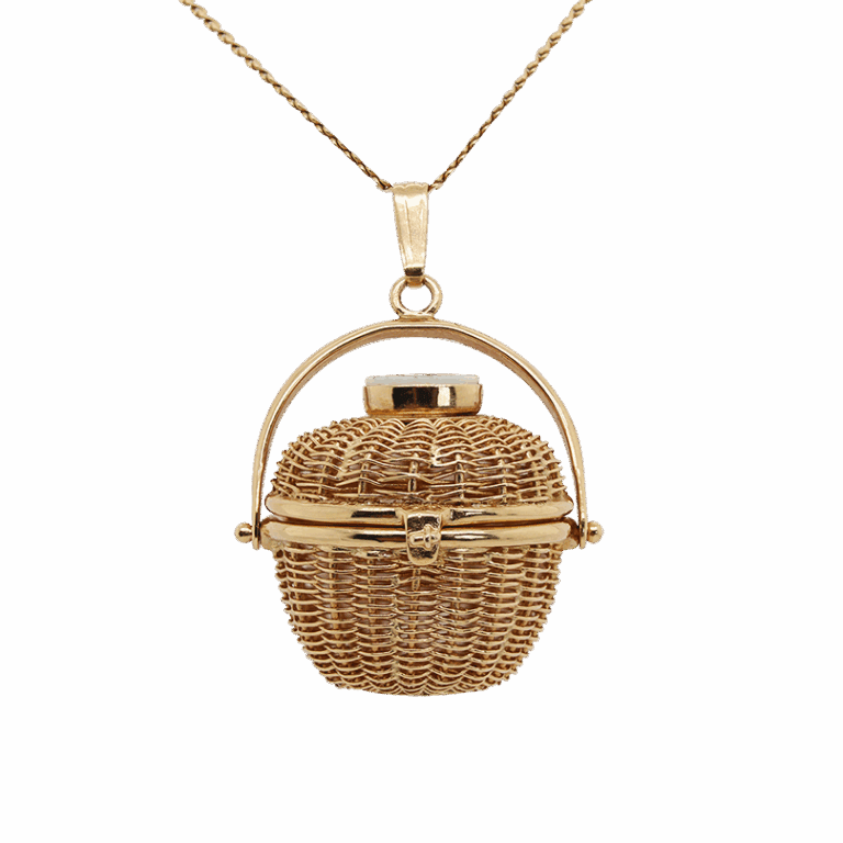 "Nantucket Basket" 14kt Gold Vintage Pendant