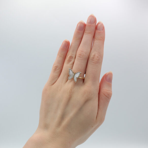 DABAKAROV Mother of Pearl Butterfly Ring - Image 3