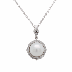 "Pearly Halo" Pearl Pendant