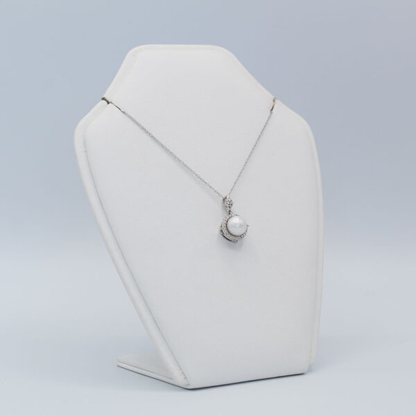 "Pearly Halo" Pearl Pendant - Image 3