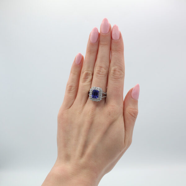 "Canterbury Bells" Tanzanite Ring - Image 4