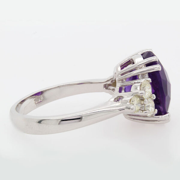 "Plum Purple" Amethyst Ring - Image 3