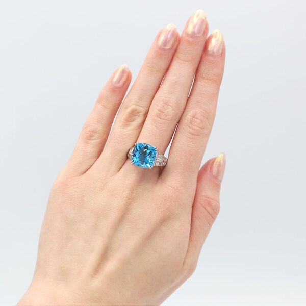 EFFY Blue Topaz Ring - Image 4