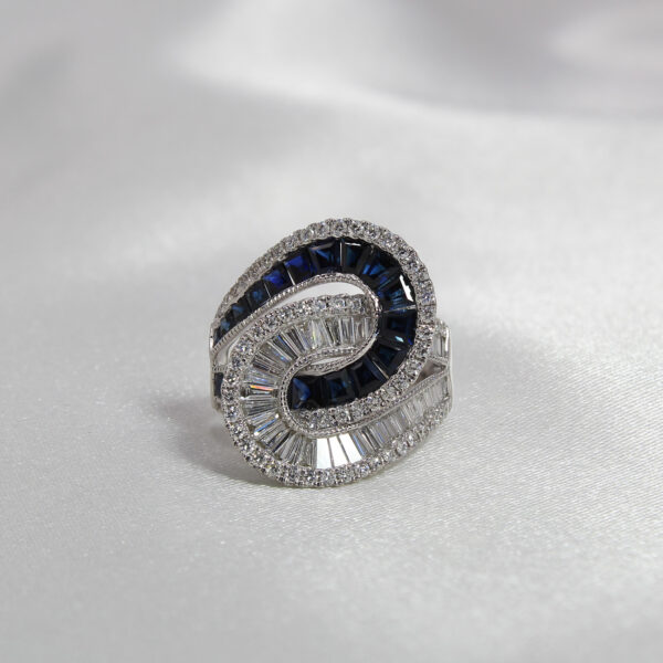 EFFY Sapphire and Diamond Ring - Image 2