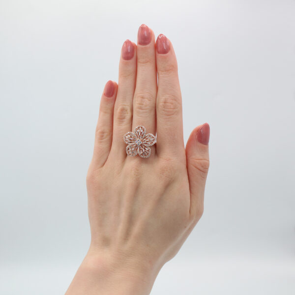 EFFY Diamond Flower Ring - Image 3