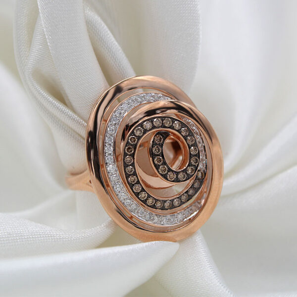 DABAKAROV Diamond Swirl Ring - Image 2