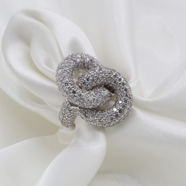 "Intertwined Brilliance" Diamond Ring - Image 2