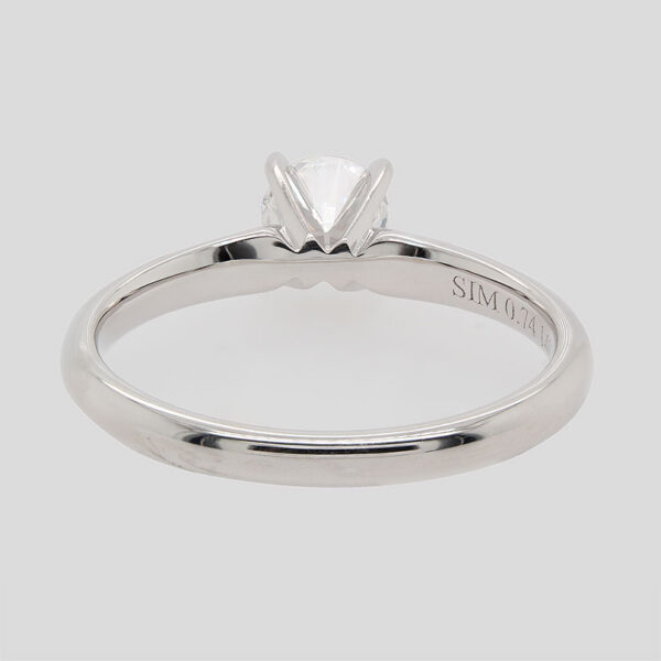 "Classic Choice" Diamond Ring - Image 3