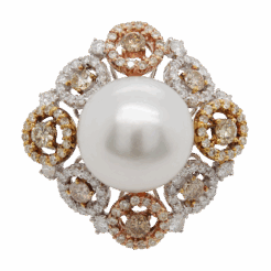 DABAKAROV Pearl and Diamond Ring