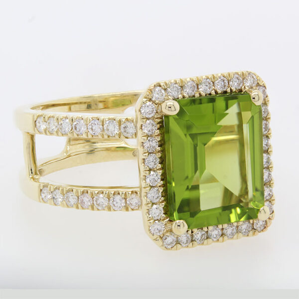 DABAKAROV Peridot Ring - Image 2