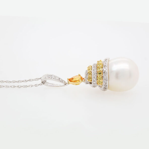 DABAKAROV Pearl Pendant - Image 2