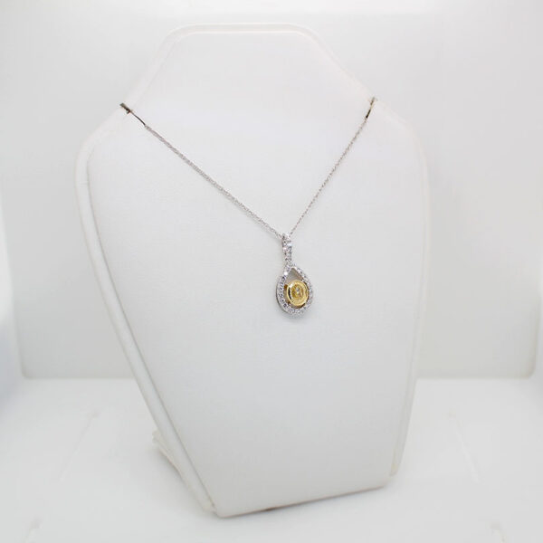 DABAKAROV Yellow Diamond Pendant - Image 3