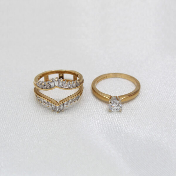 "Chevron" Vintage Diamond Ring and Jacket - Image 3