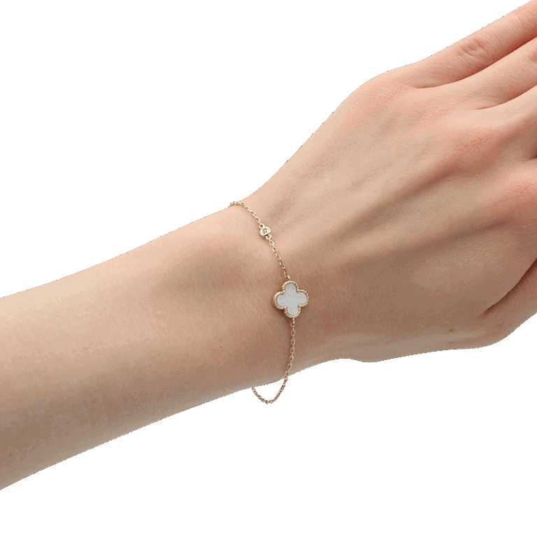 DABAKAROV Mother of Pearl Bracelet