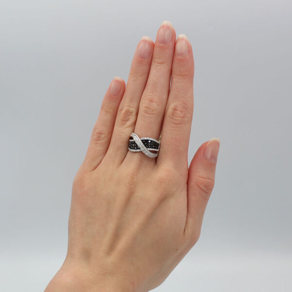 DABAKAROV Black and White Diamond Ring - Image 3