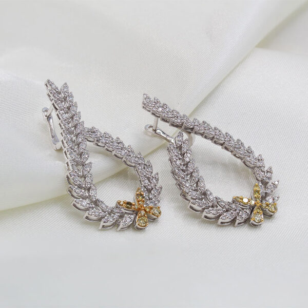 KALLATI Diamond Earrings - Image 2
