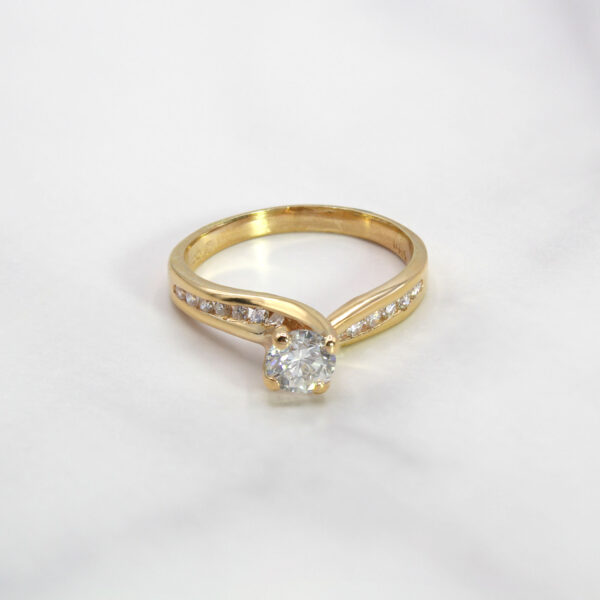 "Modern Twist" Diamond Ring - Image 2