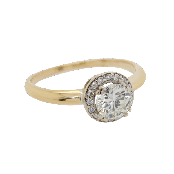 "Classic Halo" Diamond Ring