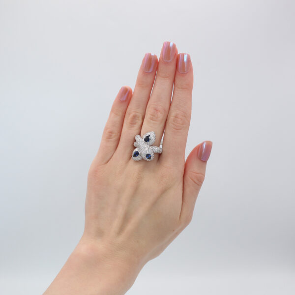 DABAKAROV Sapphire and Diamond Ring - Image 3