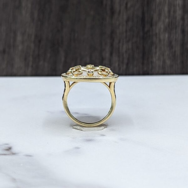 DABAKAROV Mother of Pearl & Diamond Ring - Image 3