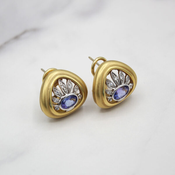 "Orchid" Vintage Tanzanite Earrings - Image 2