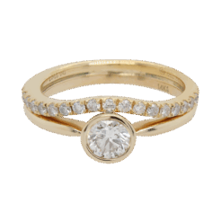 "Sleek and Modern" Diamond Wedding Ring Set