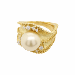 "Luminous" Pearl Ring
