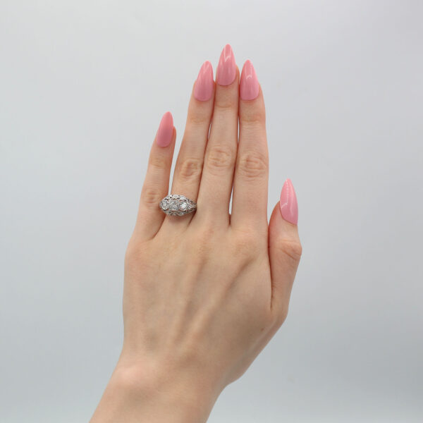 "Timeless Elegance" Art Deco Diamond Ring - Image 3