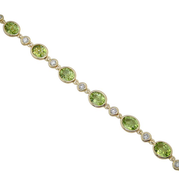 Peridot and Diamond Bezel-Set Tennis Bracelet in Yellow Gold - view 2