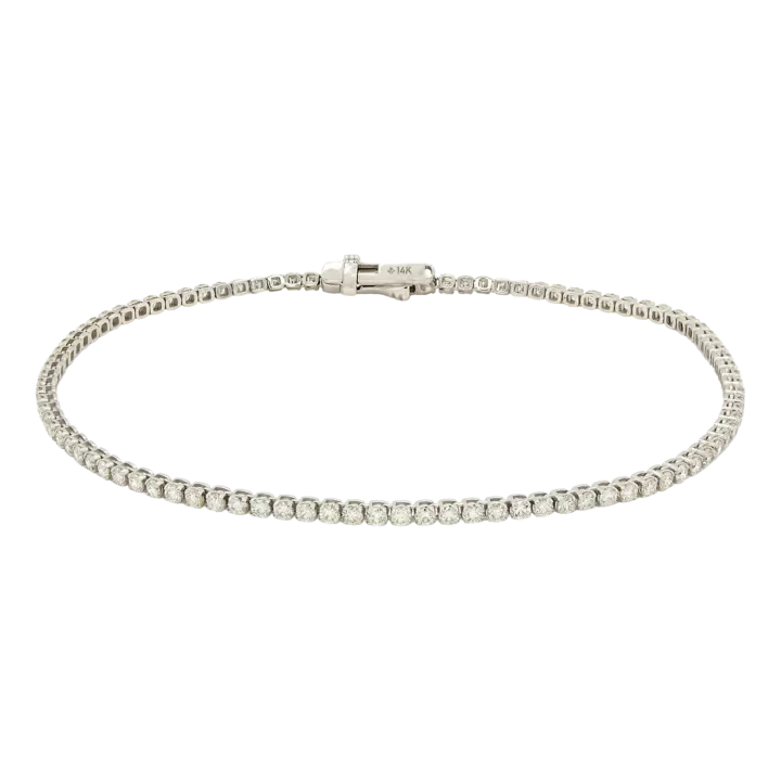 14K white gold diamond tennis bracelet with round brilliant diamonds in four-prong setting