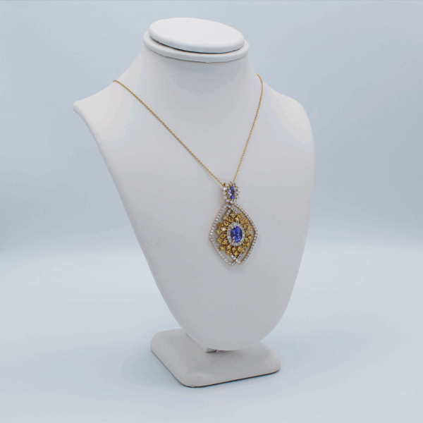 KALLATI Tanzanite Pendant - Image 3